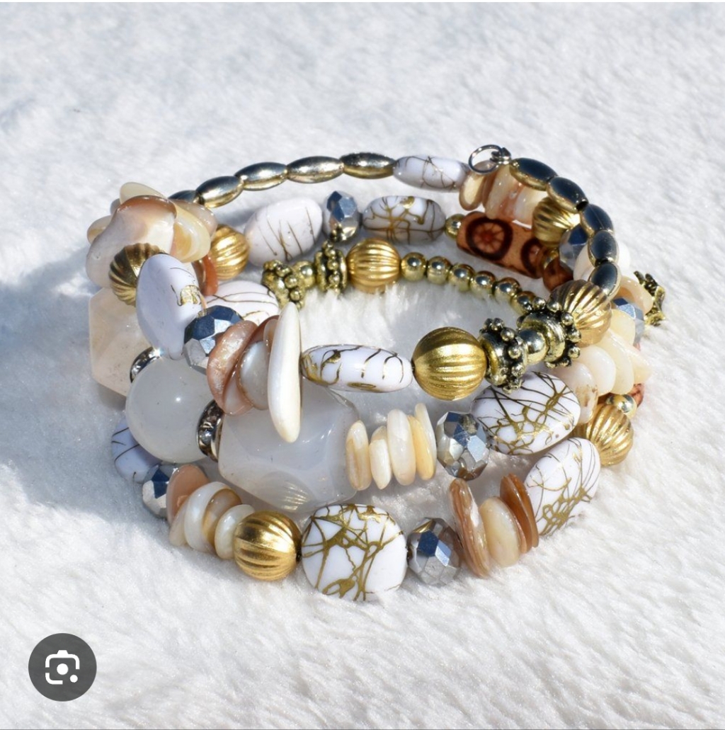 Elegant Gold And White Beaded Bracelet Set 12$
